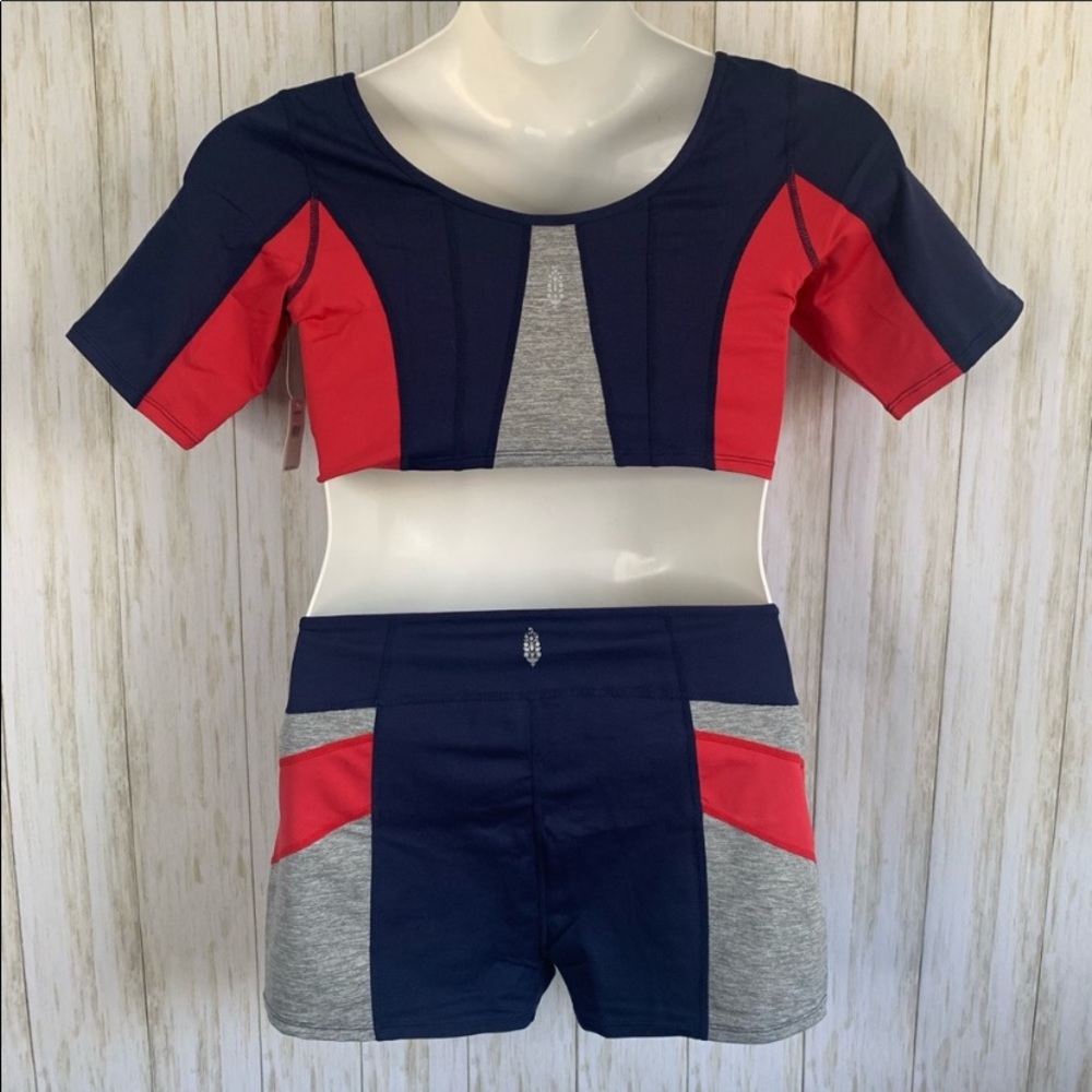 NWT Free People Six Pack Set Shorts & Crop Top - Picture 3 of 5